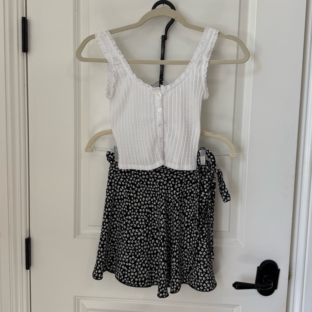 Tilly’s- 2 PC SET- White Tank Top (size small) & Black Floral Skirt Set (XS)